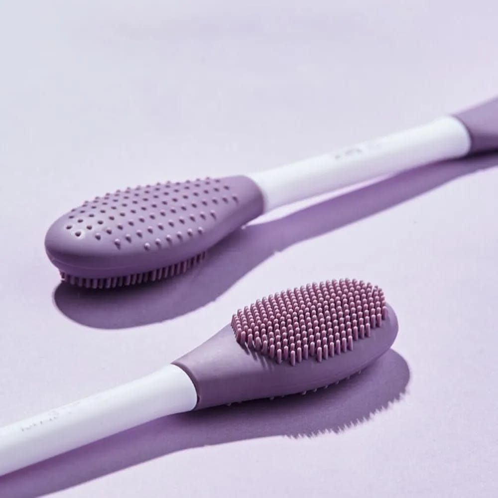 Face Scrubber Tool - Nest and Nuzzle