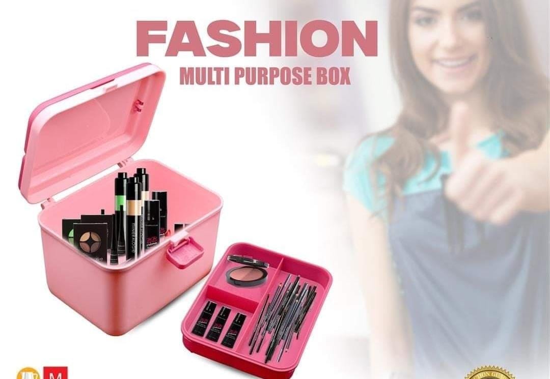 Plastic Multi-Layer Small Medicine Box - Nest and Nuzzle