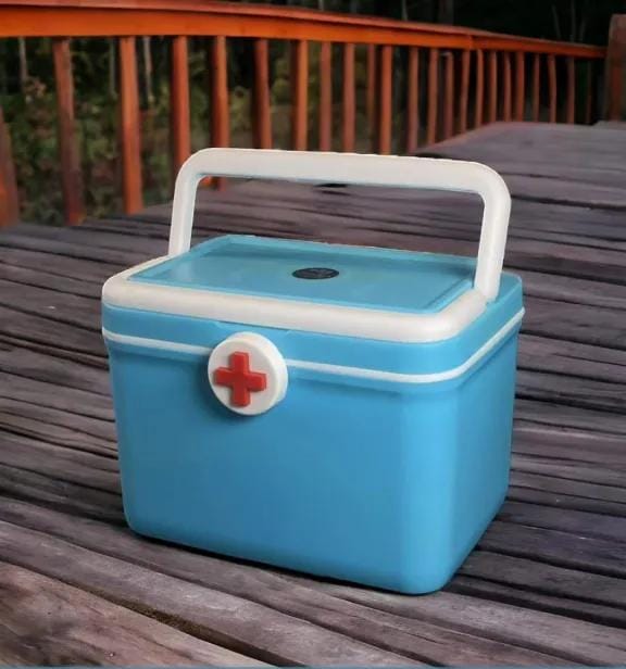 Swiss Medicine and First Aid Box - Nest and Nuzzle
