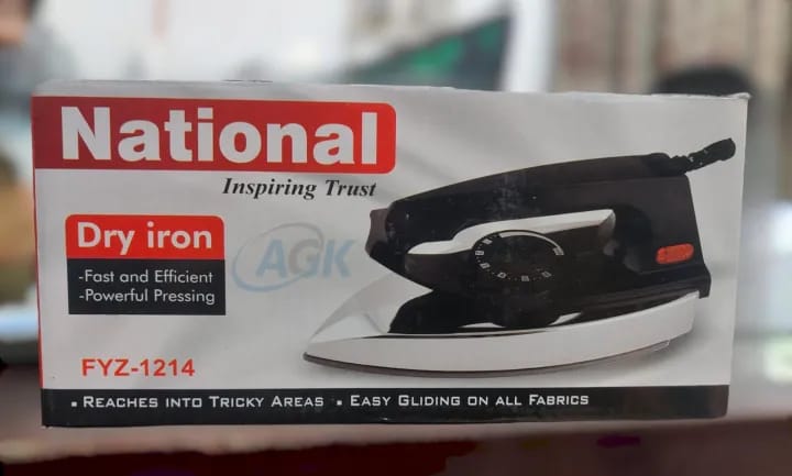National Dry Iron – 1000W - Nest and Nuzzle