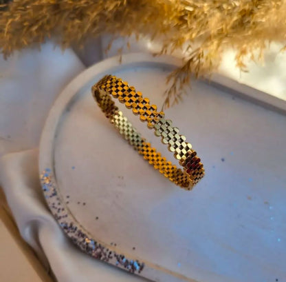 Stainless steel bangle