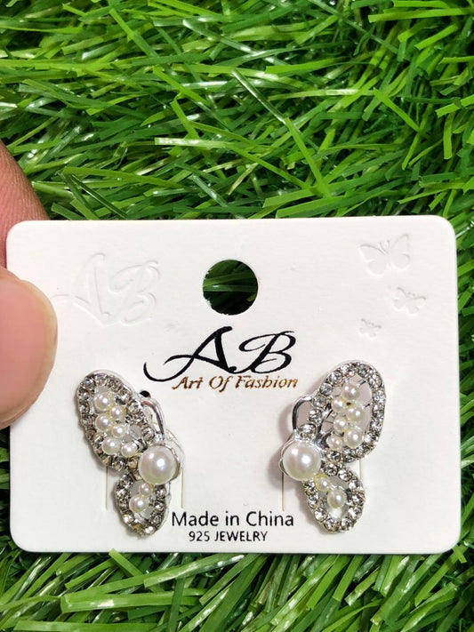 Butterfly pearl studs earings - Nest and Nuzzle