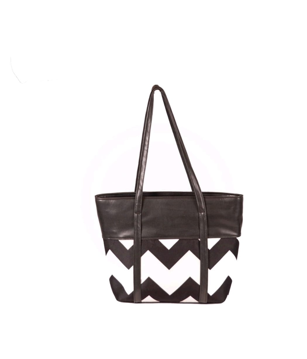 Zigzag Chic - Nest and Nuzzle