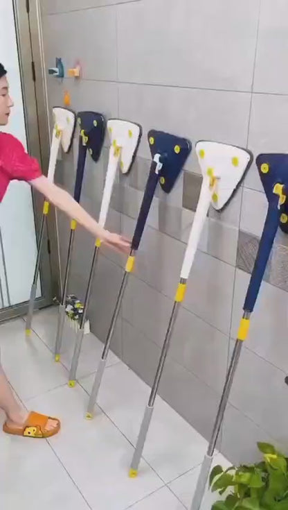 Triangle mop