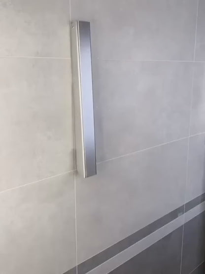 Cloth stand